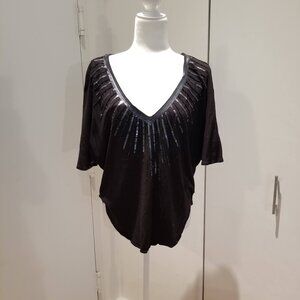 Ludi Sequin V-Neck Loose Top Tee: Size M